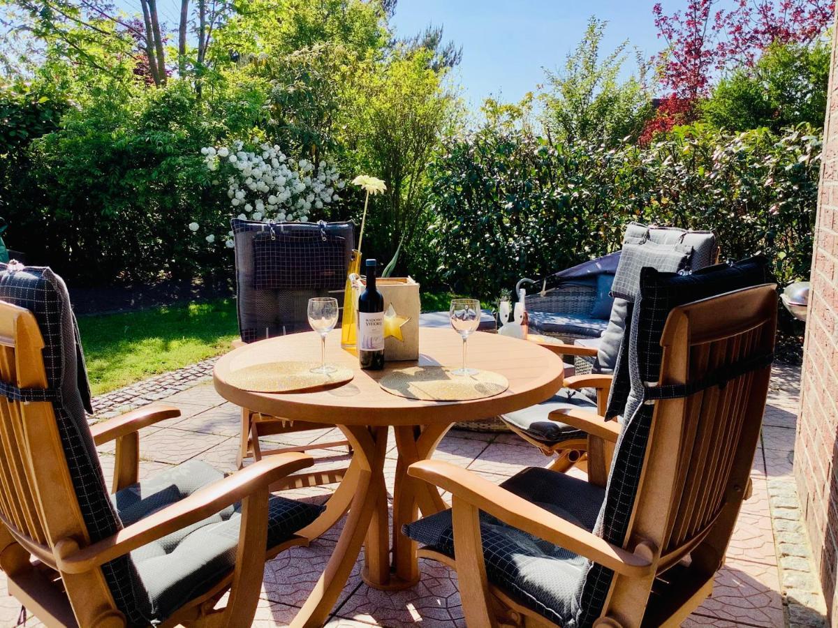Apartamento Haus Rose Ribnitz-Damgarten Exterior foto
